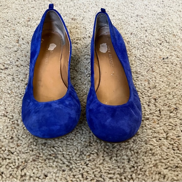 Audrey Brooke Blue Suede Ballet Flats Sz 8 - Picture 2 of 6